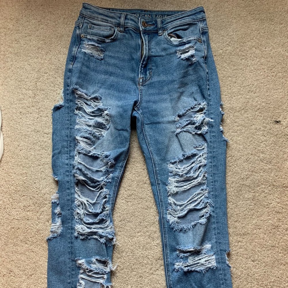 American Eagle mom jean, size 2